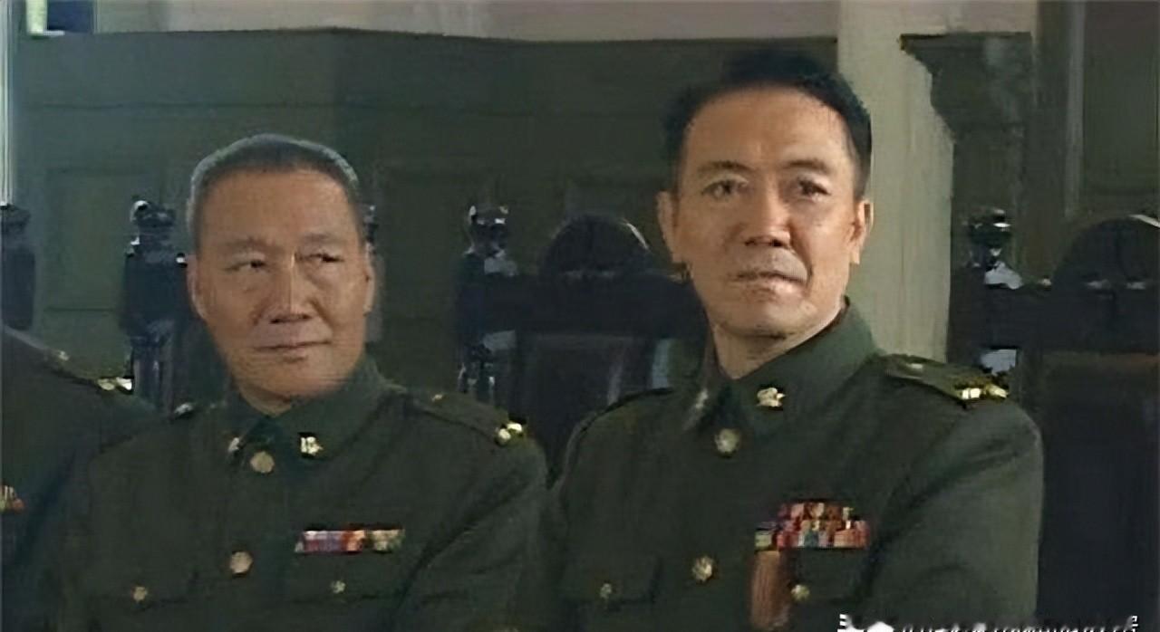 1939年秋，王耀武升任国民党74军军长，在此之前他的身份是74军副军长兼51师