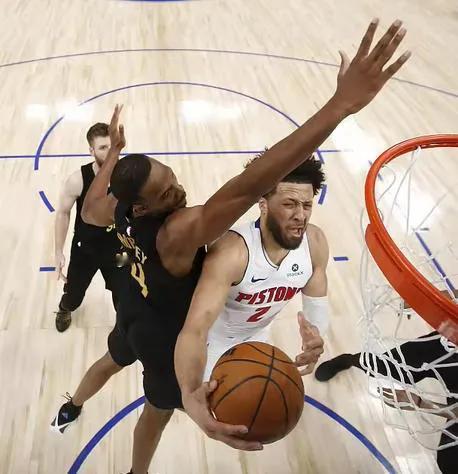 明天NBA抢七大战伤病报告出炉！骑士VS活塞，活塞G7将在主场迎战骑士。活