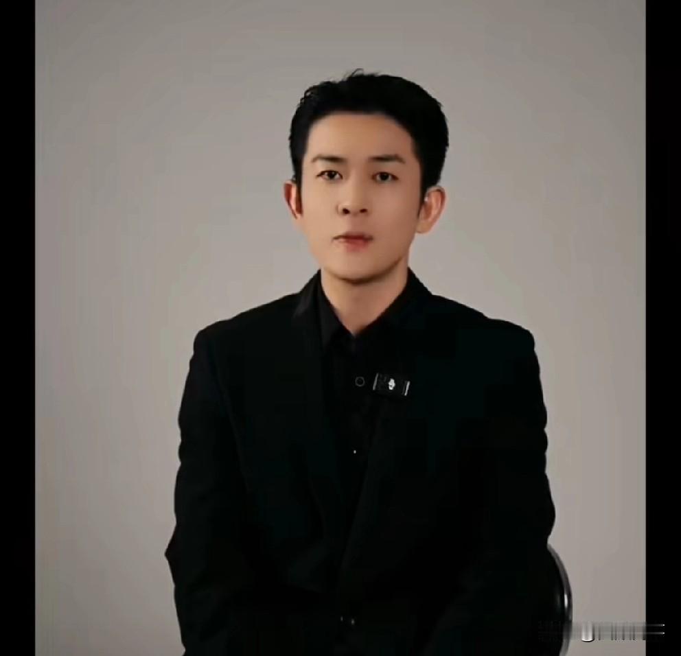 罗嘉官宣，加入辛选！罗嘉官宣加入辛选，和初瑞雪认识十几年，