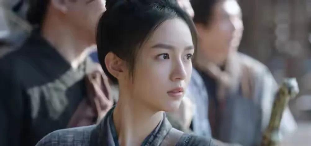 《锦月如歌》电视剧里改编的和原著里氛围感太不一样了，小说为什么爱写重生，爱写男女