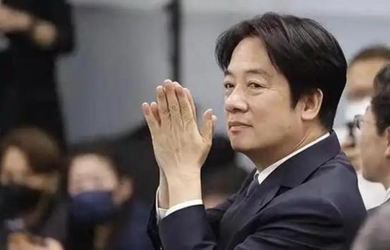 知道害怕了吗！大陆在93大阅兵时邀请国民党老兵观看阅兵，岂料消息发出不到24小时