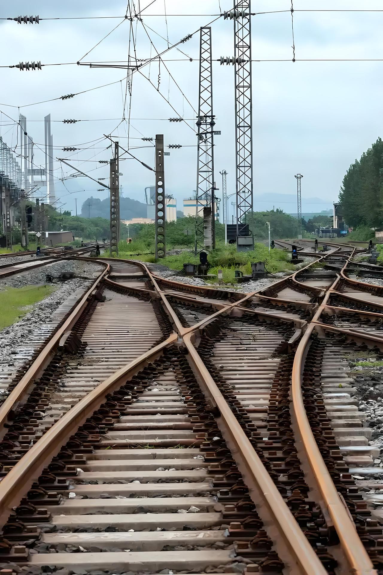 黄石铁路网建设太有必要了！2024年黄石交通就有不少成果，大广高速新黄石互通提前