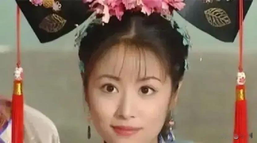 还珠格格第一部播出快27年了，豆瓣6分还挂在那儿。当年台首播，24集播完