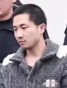 杨恒你太愚蠢了，罗大美和你关系这么好，你欠了钱，可以找他借，甚至可以找他要，我觉