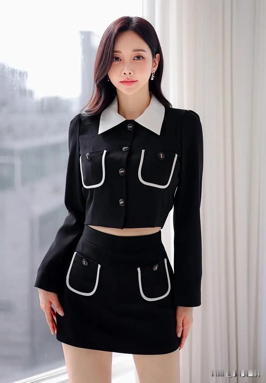 黑衣美人，似水年华。孙允珠孙允珠极品美图黑裙美女黑裙美人黑衣女孩