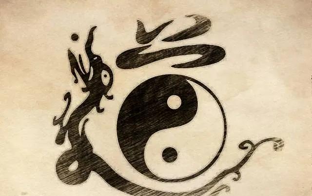 通过算命首先要捋清人物关系，谁对你有利谁对你不利，特别是父母，哪怕父母对你多好如