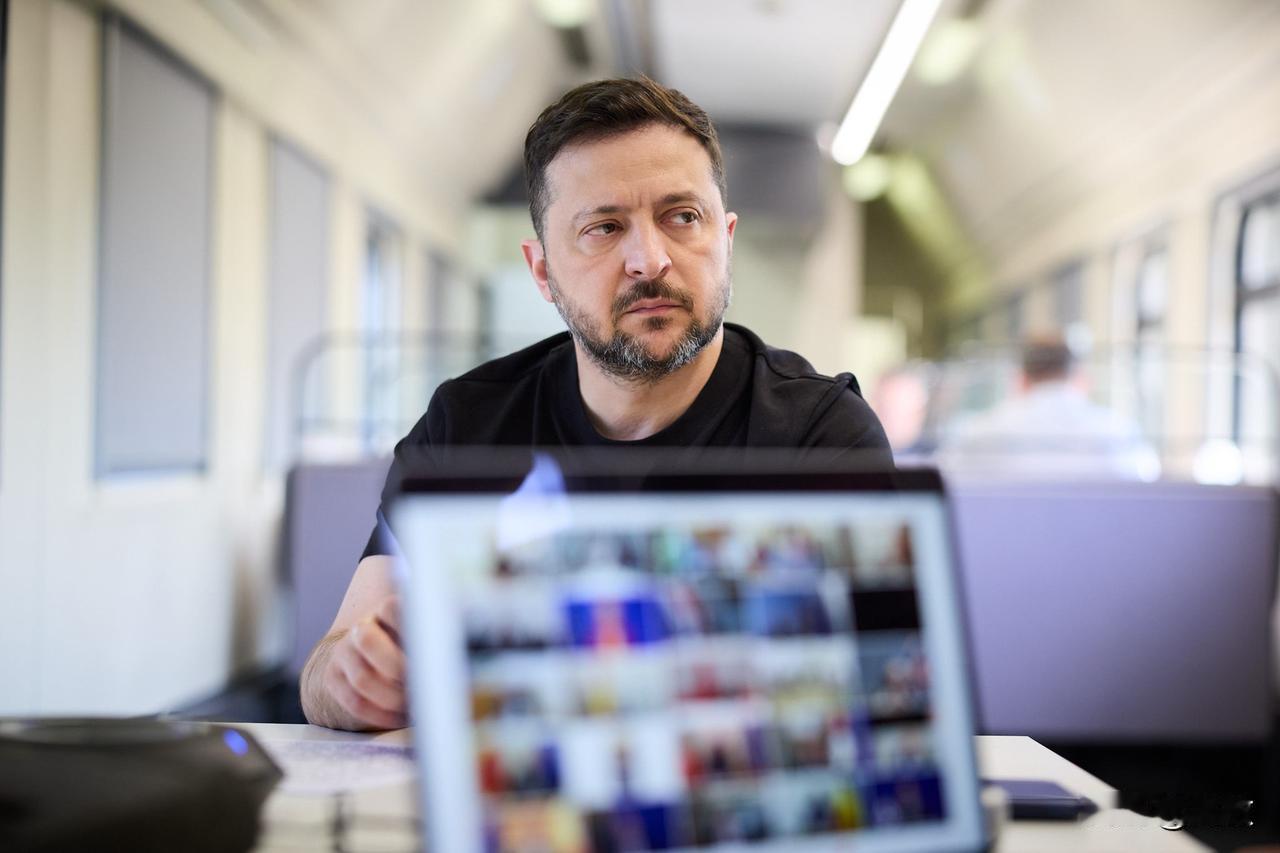 泽连斯基这一次，是彻底出局了。当地时间4月17日，瑞典国王到访乌克兰，这也是