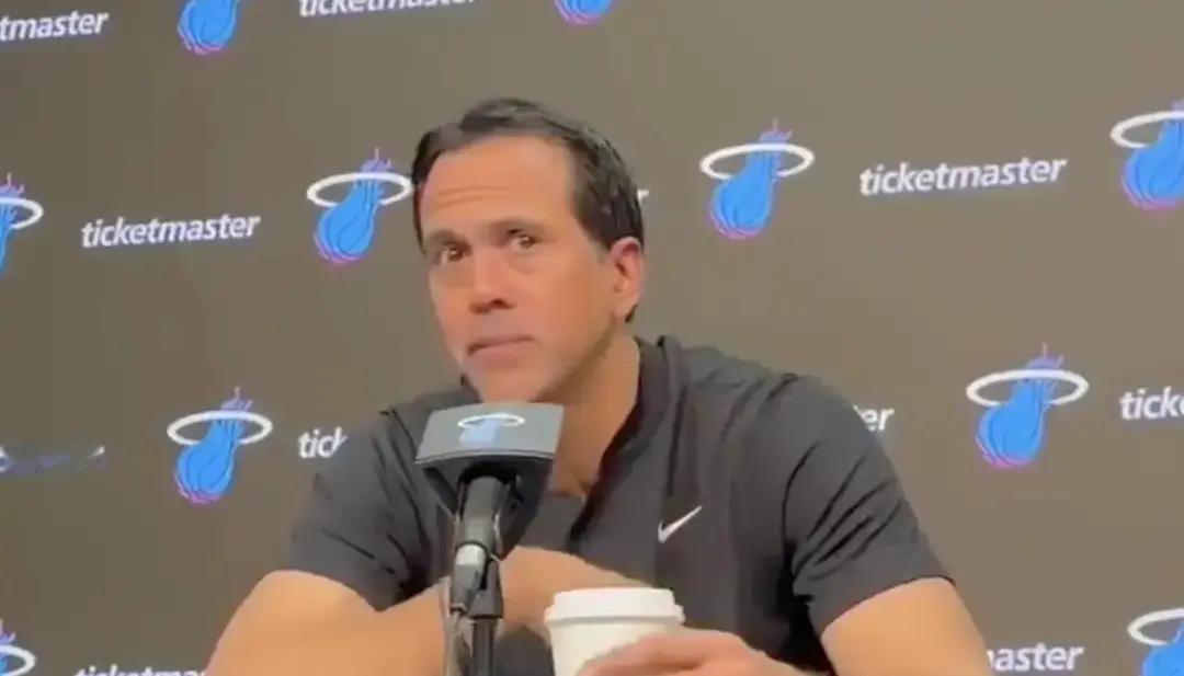 热火球迷，别再幻想用希罗换小卡了。不是莱利抠门，是NBA规则根本不允许这笔交易