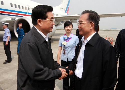 2008年汶川地震，这一画面，曾感动了无数人。