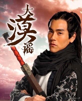 桐华《大漠谣》，一直被网友调侃叫《大造谣》，争议远大于《步步惊心》。小说设定霍去