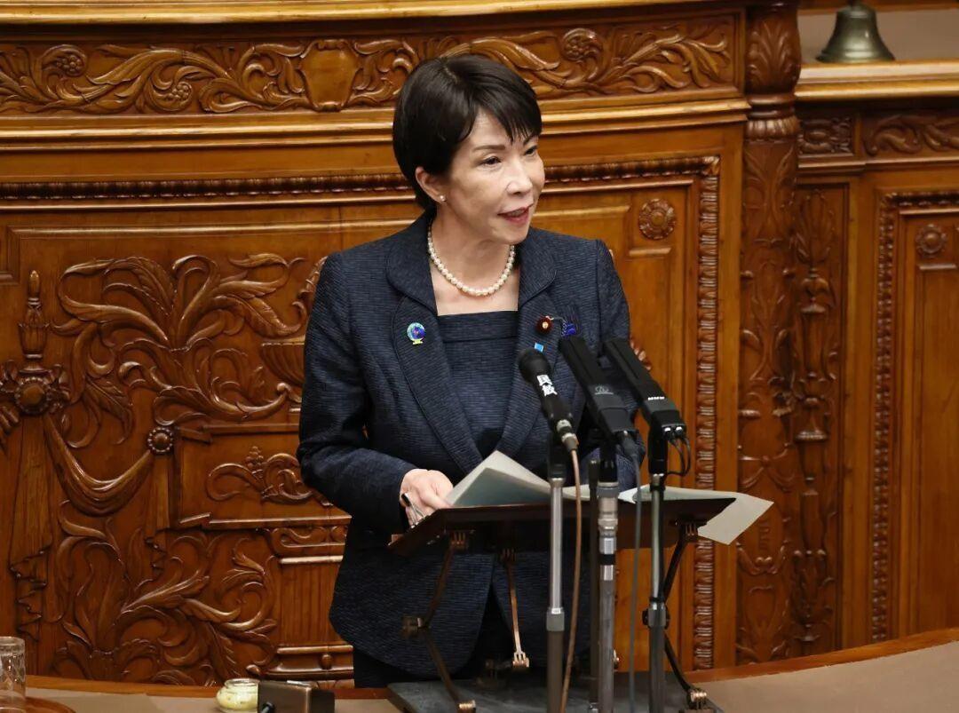 日本首相高市早苗这段时间的日子可不太好过。据媒体5月25日报道：她的支持率已