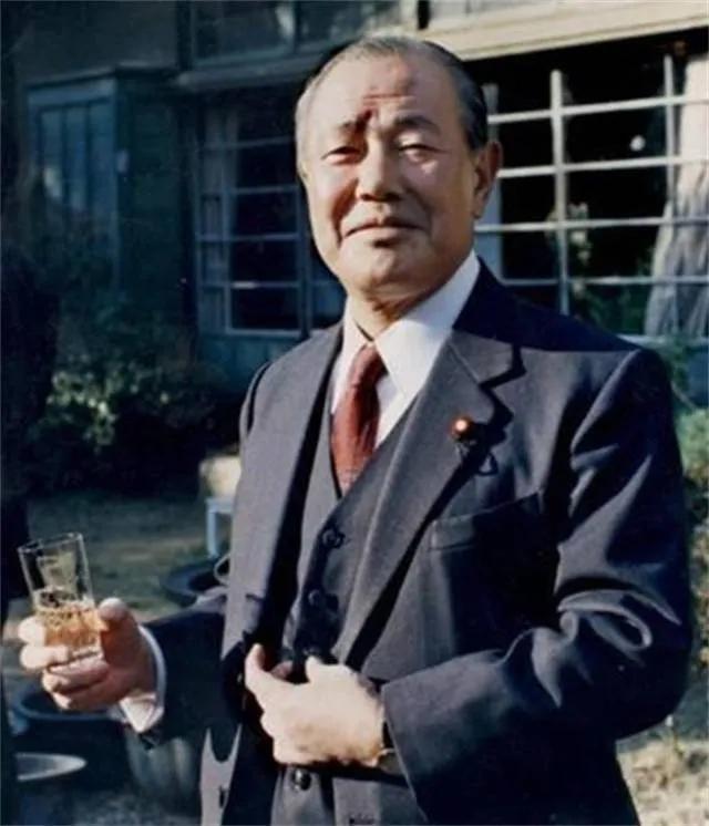 现在日本最怕中国什么，最怕的就是在中国全部清查清除所有渗透人员，不能说全部，如大