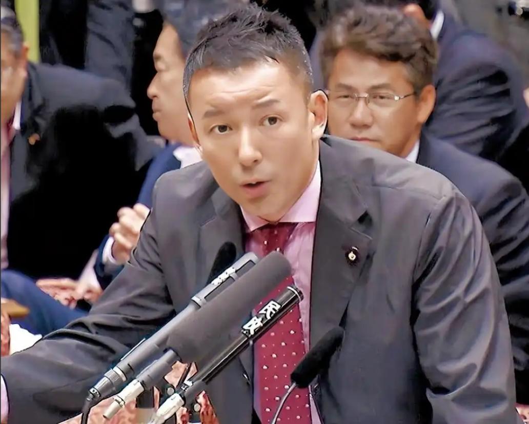 山本太郎在日本国会直言：与中国冲突不是遥远可能，而是现实警告。他说解放军火箭军有