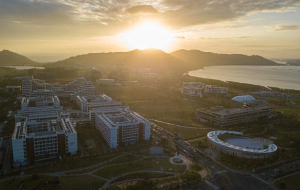 昨晚，与一位朋友聊海南封关后续，他透露了一个令人震撼的消息！海南已经封关几天，