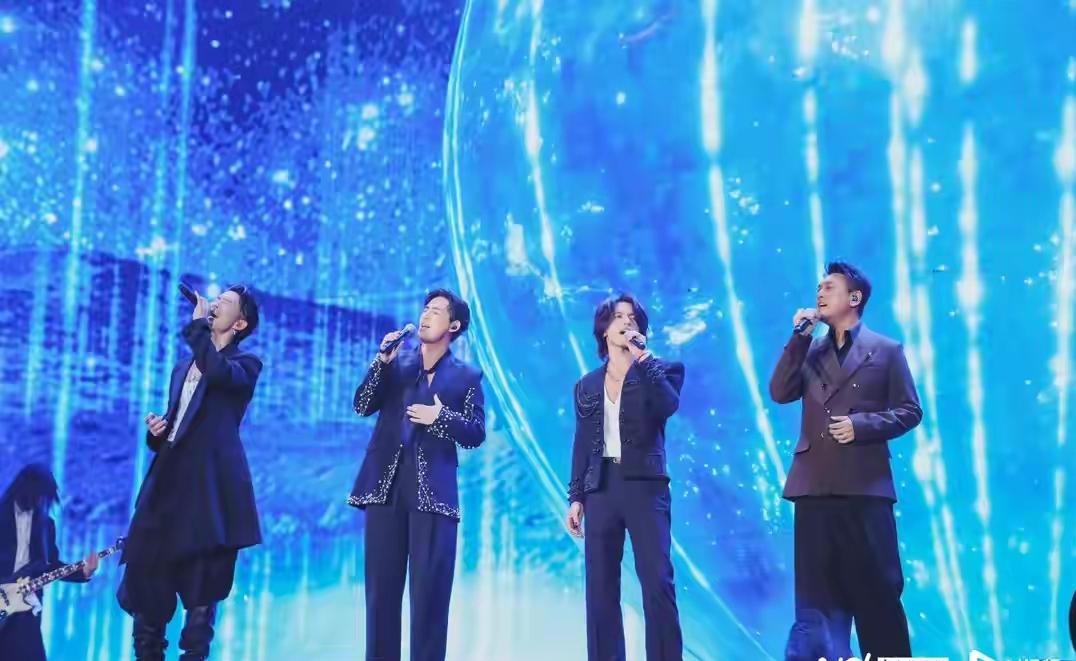 朱孝天，这次真的亏大了。F4将在12月份开属于自己的巡回演唱会，之前就有消息