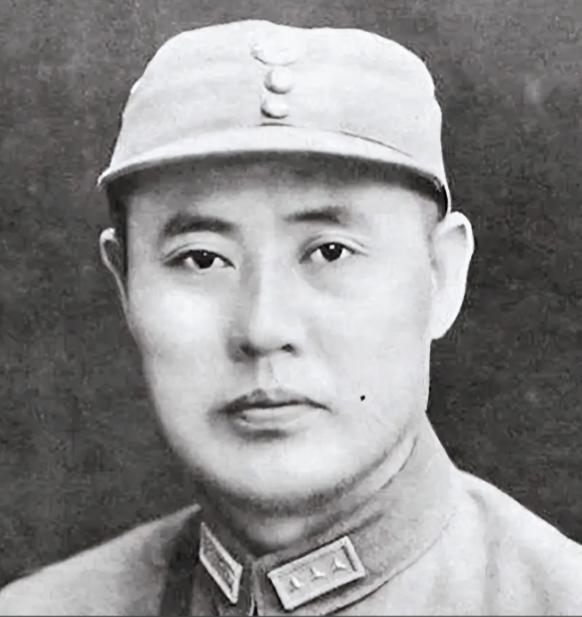 1949年，北平解放后，傅作义夫人下落不明，地下党员找了几个月都没找到，周总理指