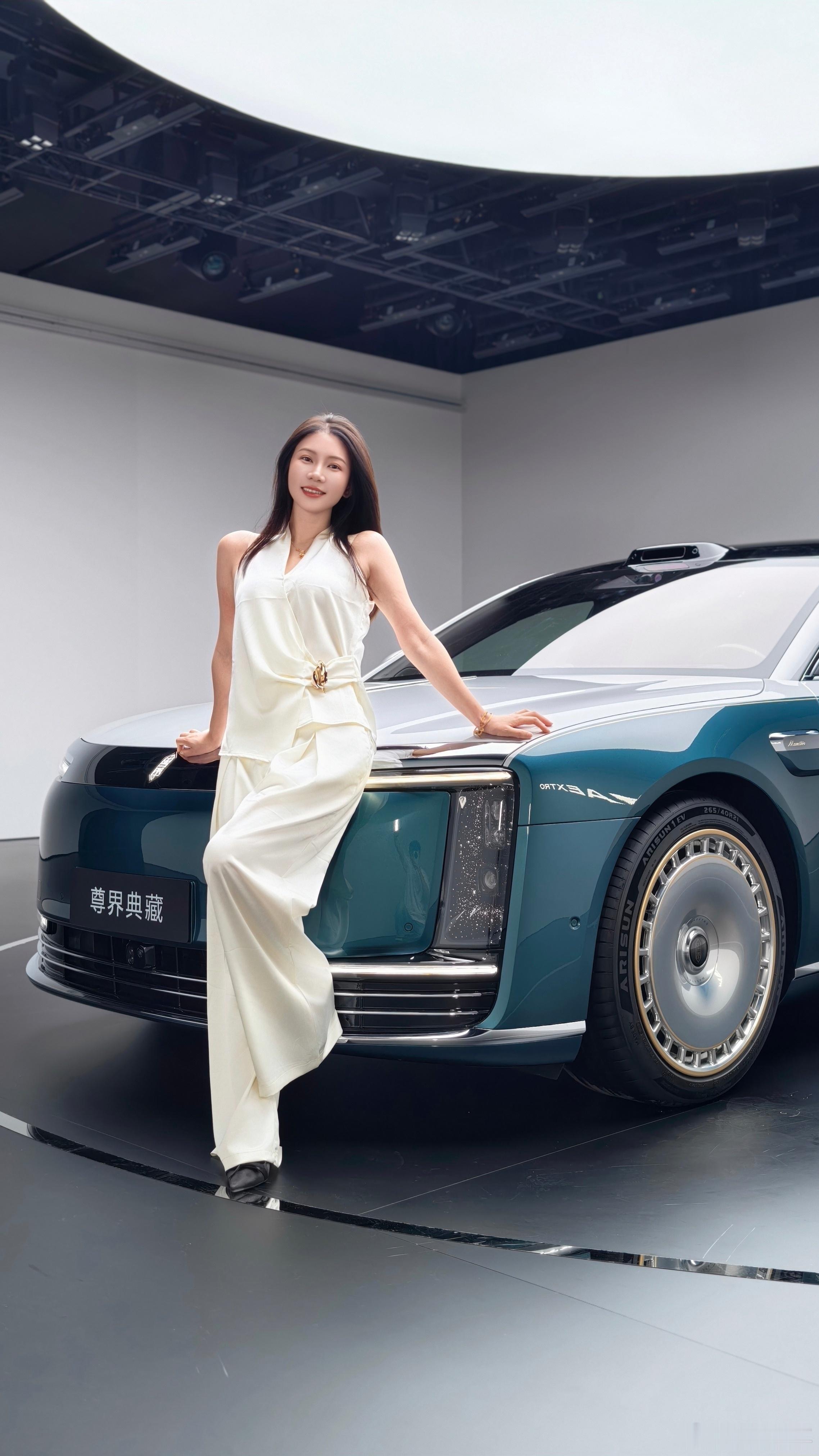 早啊总裁尊界S800典藏大观远山青黛和旭日耀金怎么选？