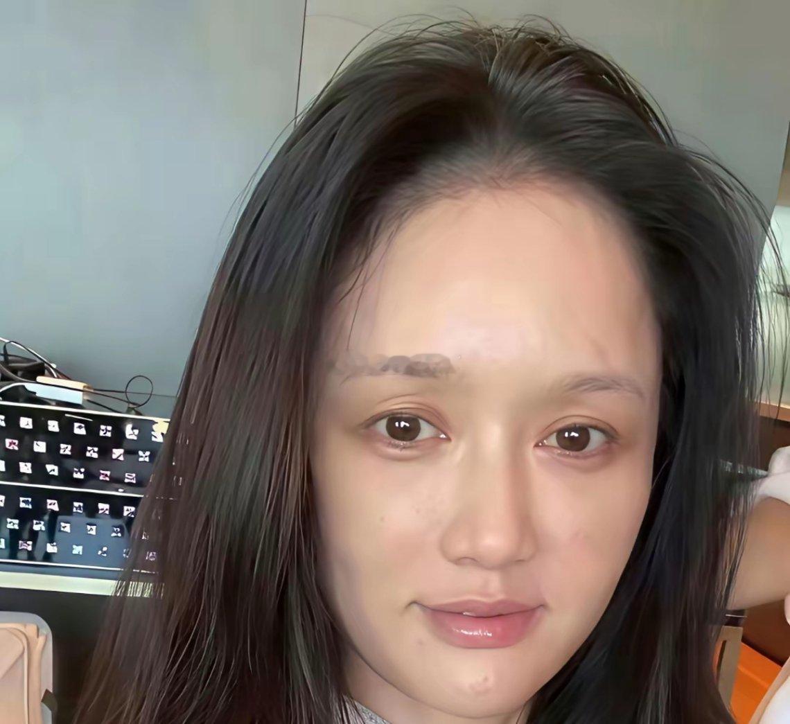 女明星素颜长这样？感觉我都可以进娱乐圈了