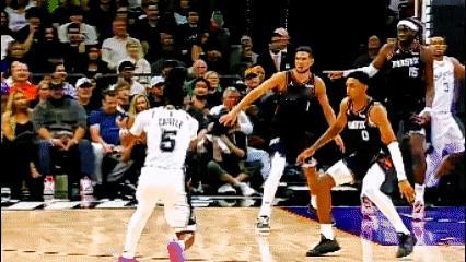 文班亚马累了！马刺输了！开赛5连胜被太阳队终结，NBA保持连胜就剩一支球队了。