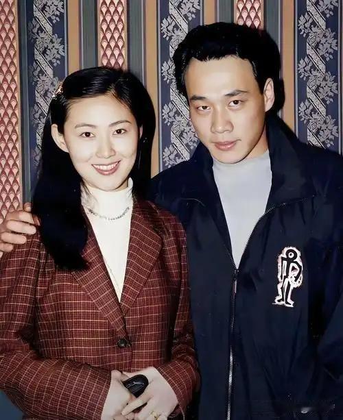 刚刷到，丁海峰还有这样的一段经历：当年他在《水浒传》中扮演“武松”一角时，竟爱上