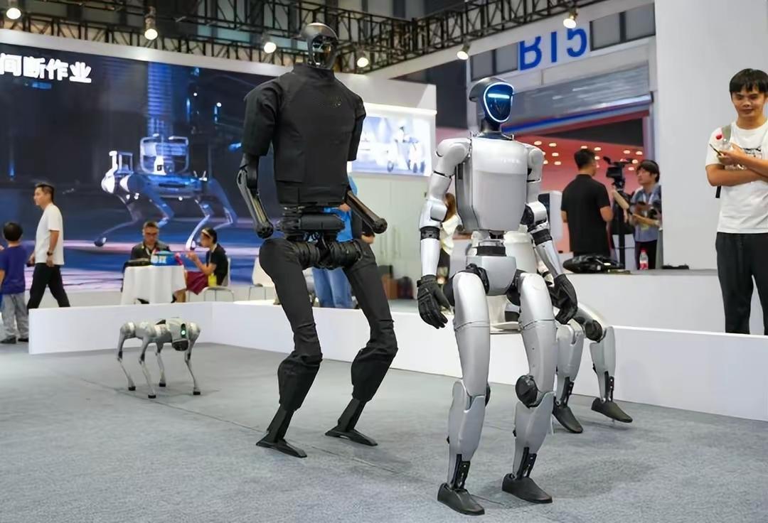 中美科技竞争：进入“机器人决赛圈”多家美国科技巨头（如特斯拉、波士顿动力、A