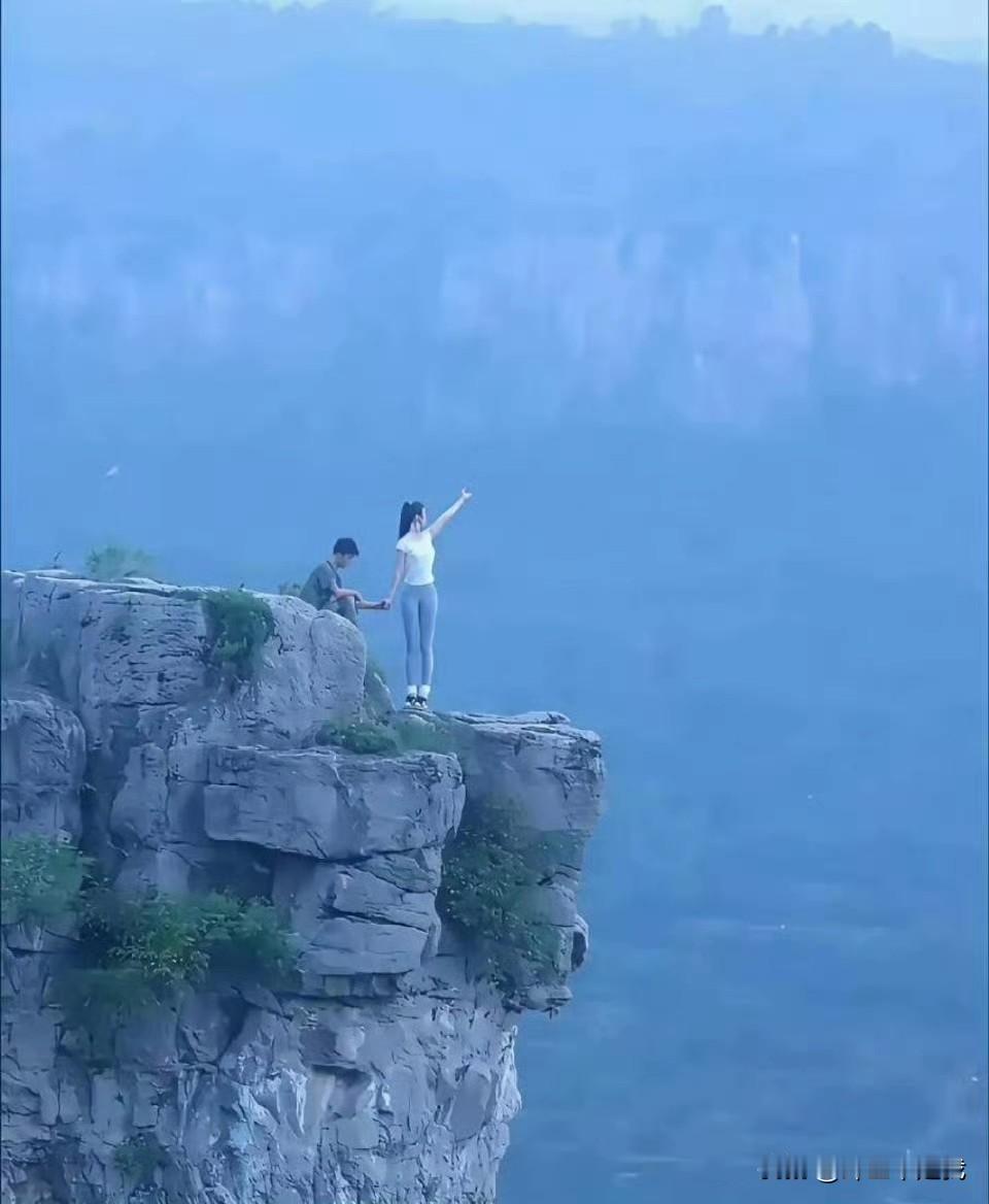 真是艺高人胆大！以前有人说有求婚必须同意的地方​，这回我是信了！求