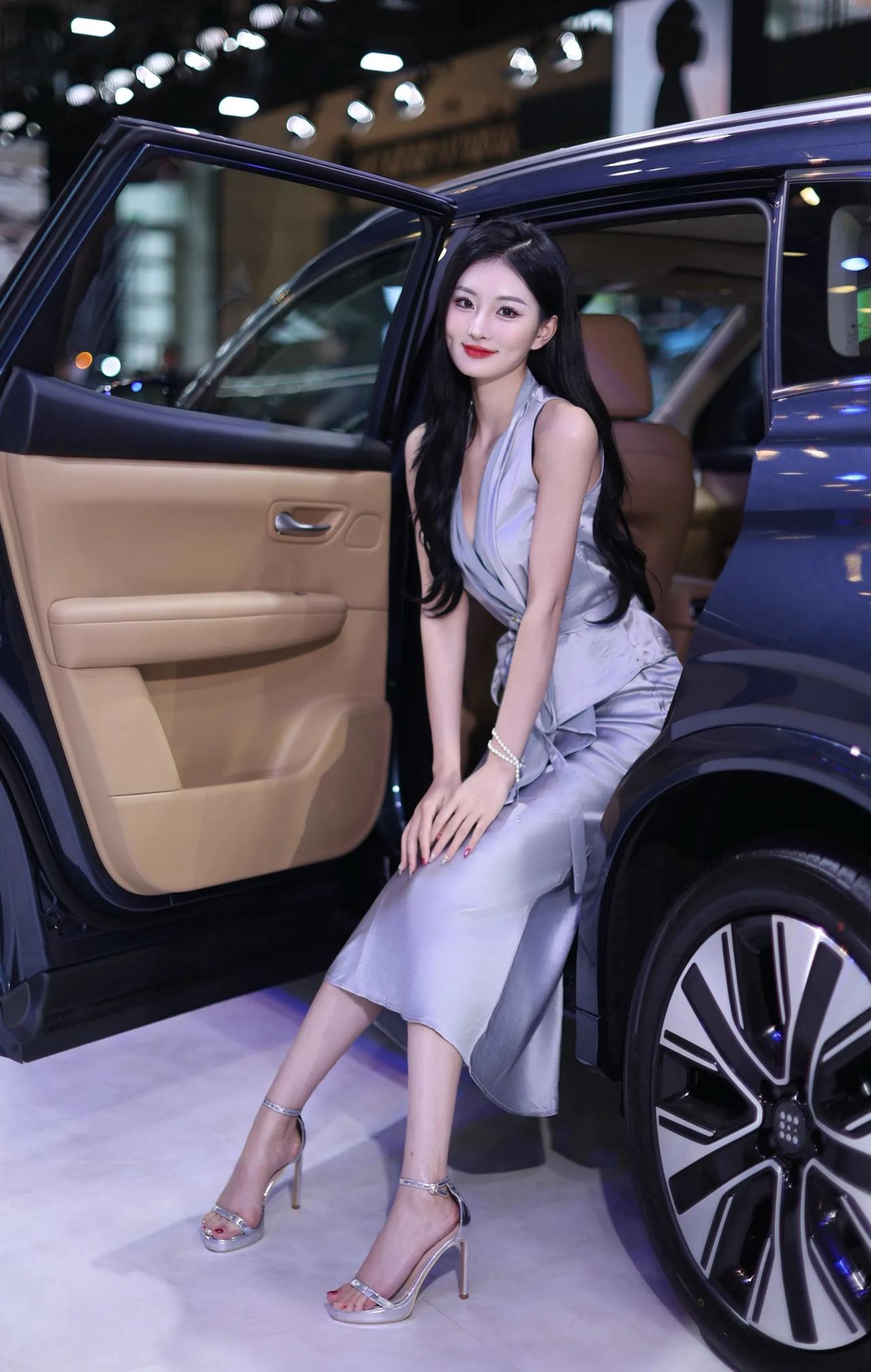 车模美图分享车模车模照高端车模炫酷车模性感长腿车模车模写真成都车展车