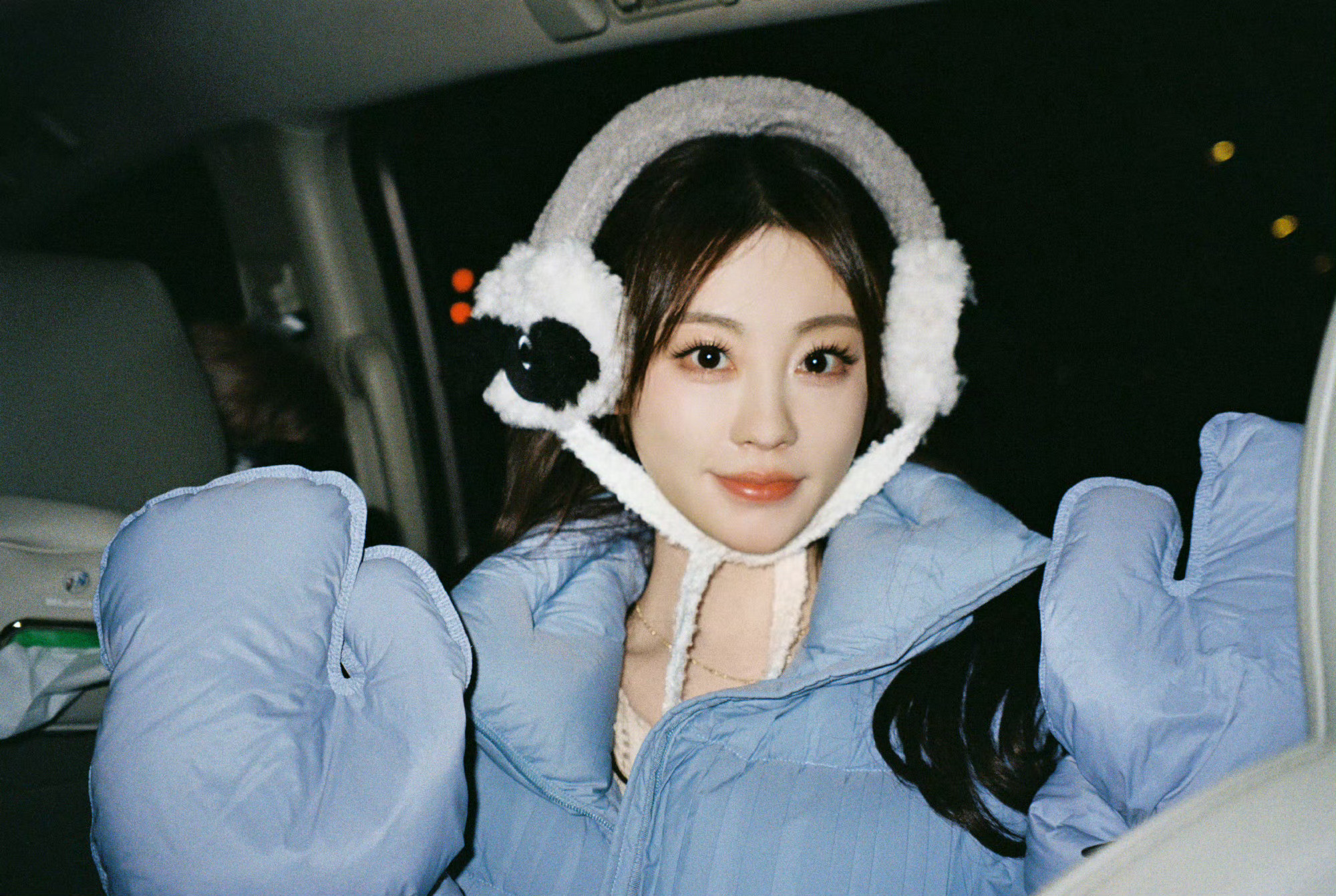 好多好美好可爱好漂亮的祝绪丹啊，我直接一手保存！