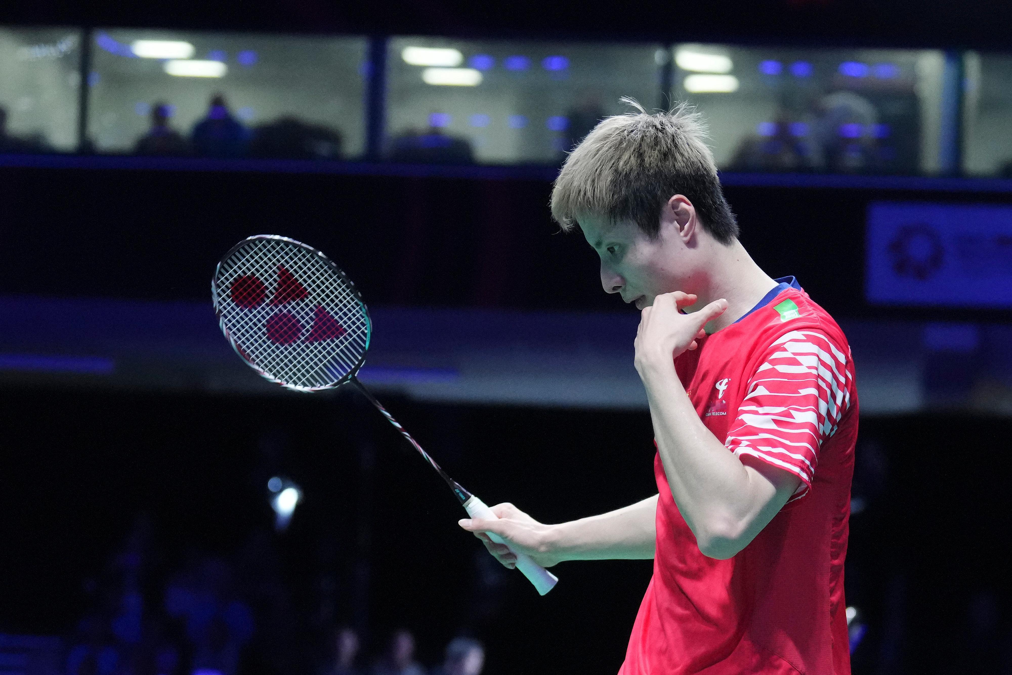 【石宇奇】历届汤姆斯杯出战成绩：2018年曼谷：二单小组赛：石宇奇🇨🇳2-