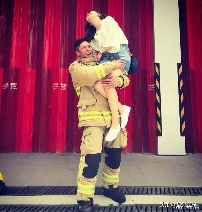 遇难消防员女友发文：看了心碎！“我的superhero任务完成返回氪星了，你