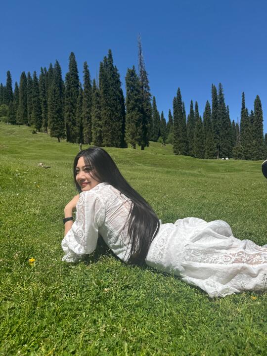 库尔德宁🌳草原之上 雪山之下