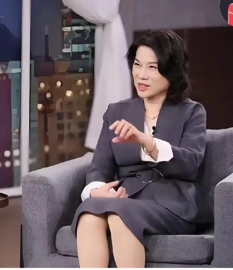董明珠商业女强人，身家过亿，可现在的她也同样面临着跟很多普通人一样的烦心事，那就
