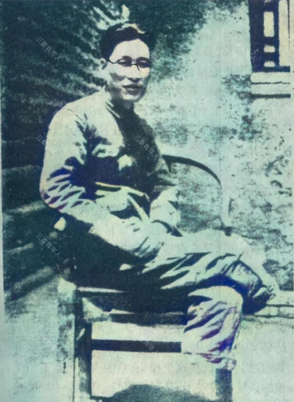 因为吃了红军一碗粥，她报名参军，走过长征身经百战，却被截肢叛徒丈夫，毁了一生