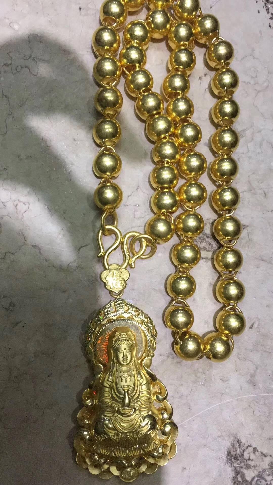 黄金入手的可行性浅析近期黄金价格上演“过山车”行情，有人前期赚的