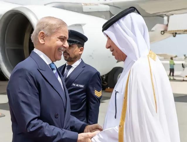 4月21日，巴基斯坦和卡塔尔签下协议，无意中创下了一个前无古人的纪录，巴基斯坦成