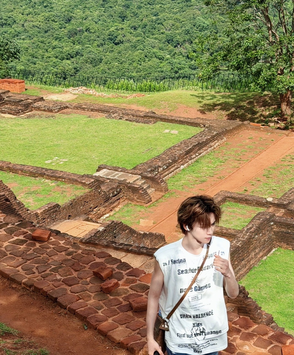 梓渝旅行碎片七宫格梓渝晒旅行碎片梓渝旅行碎片七宫格！！！梓渝