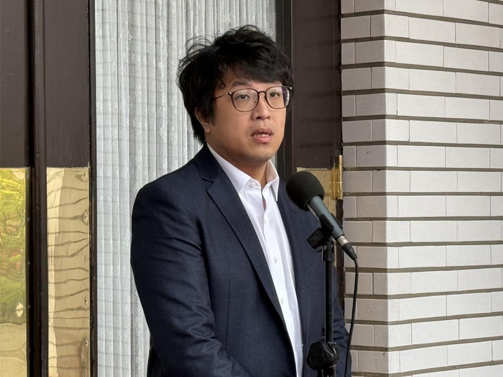 国民党青年团：沈伯洋选台北市长只能靠造谣？国民党青年团指出，最近网络上一堆青鸟