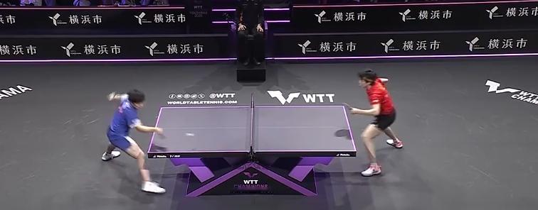张本耍赖赢了王楚钦，还脱了衣服庆祝。WTT日本赛，王楚钦开局不利，但是他连续追分
