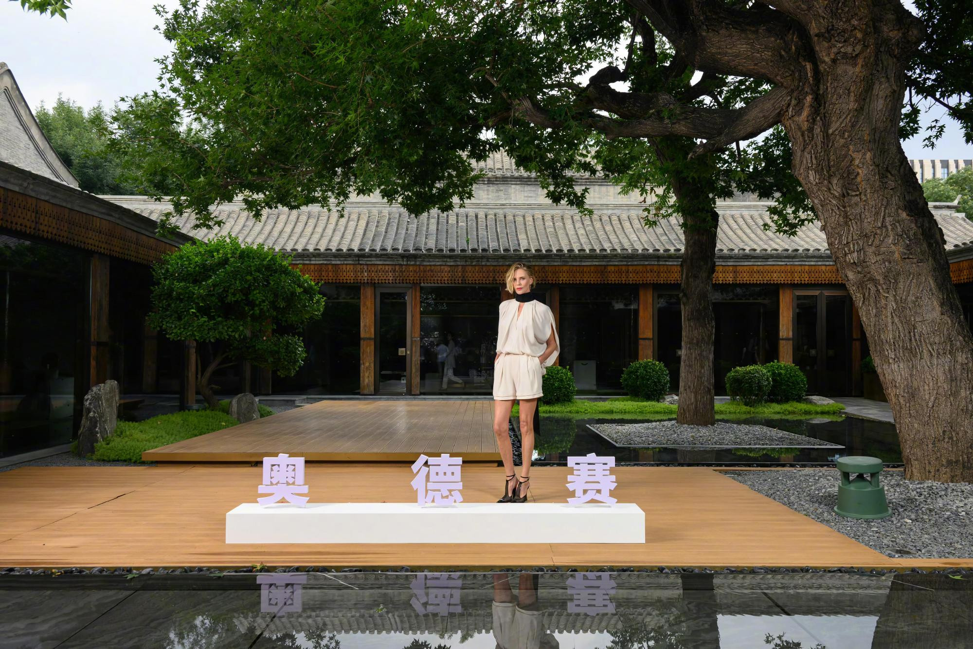 2026年7月30日下午，马特达蒙、查理兹塞隆与导演诺兰亮相《奥德赛》中国首映礼