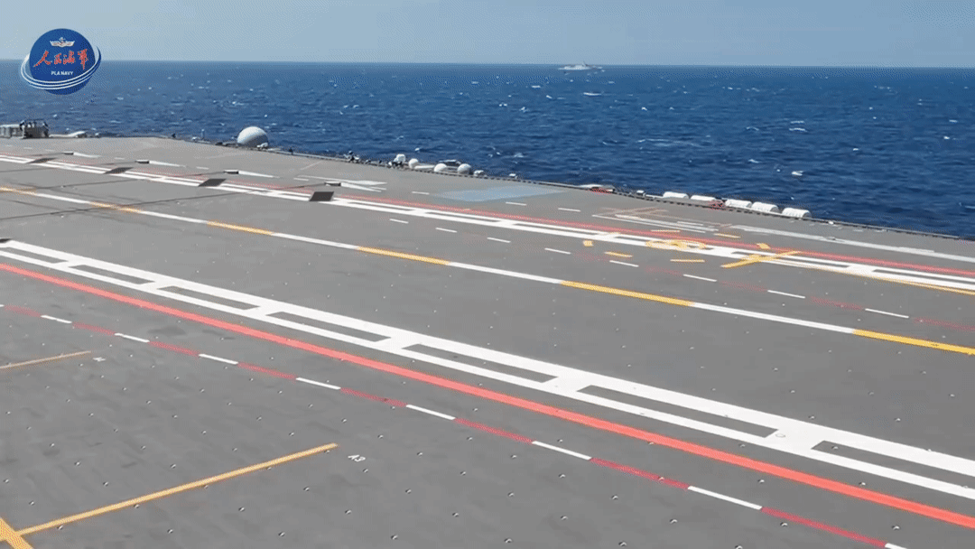 福建舰，阻拦着舰的16号歼-15T烽火问鼎计划中国海军