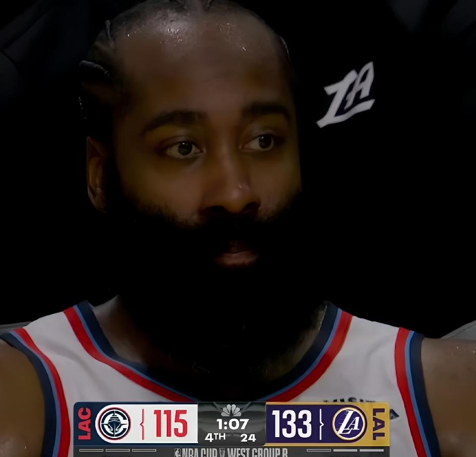 快船如果不尽快交易哈登和伦纳德，那即将成为三无球队:无战绩、无选秀权、无未来！