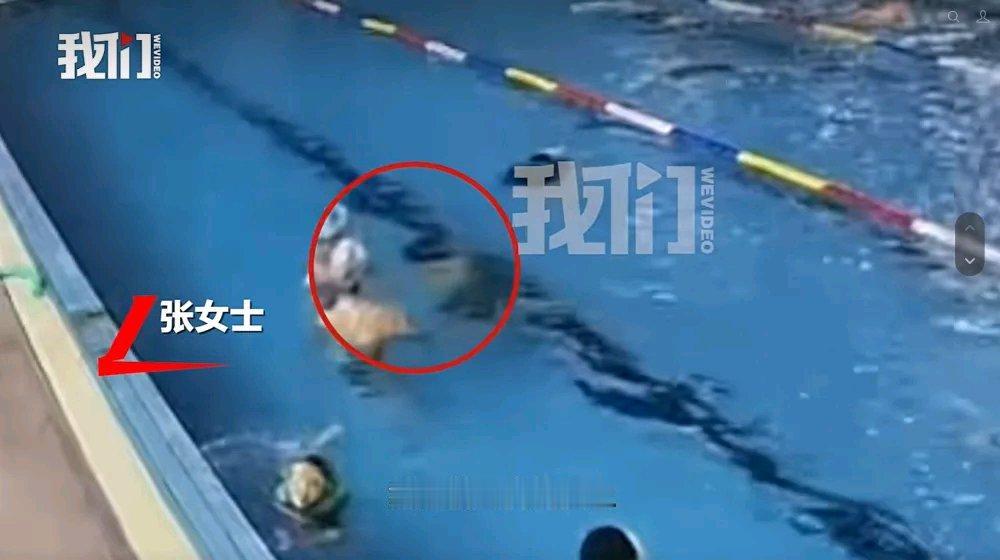 这事儿真让人恶心！男子在健身会所游泳，还假装潜水去猥亵女子，监控曝光那一幕简直辣