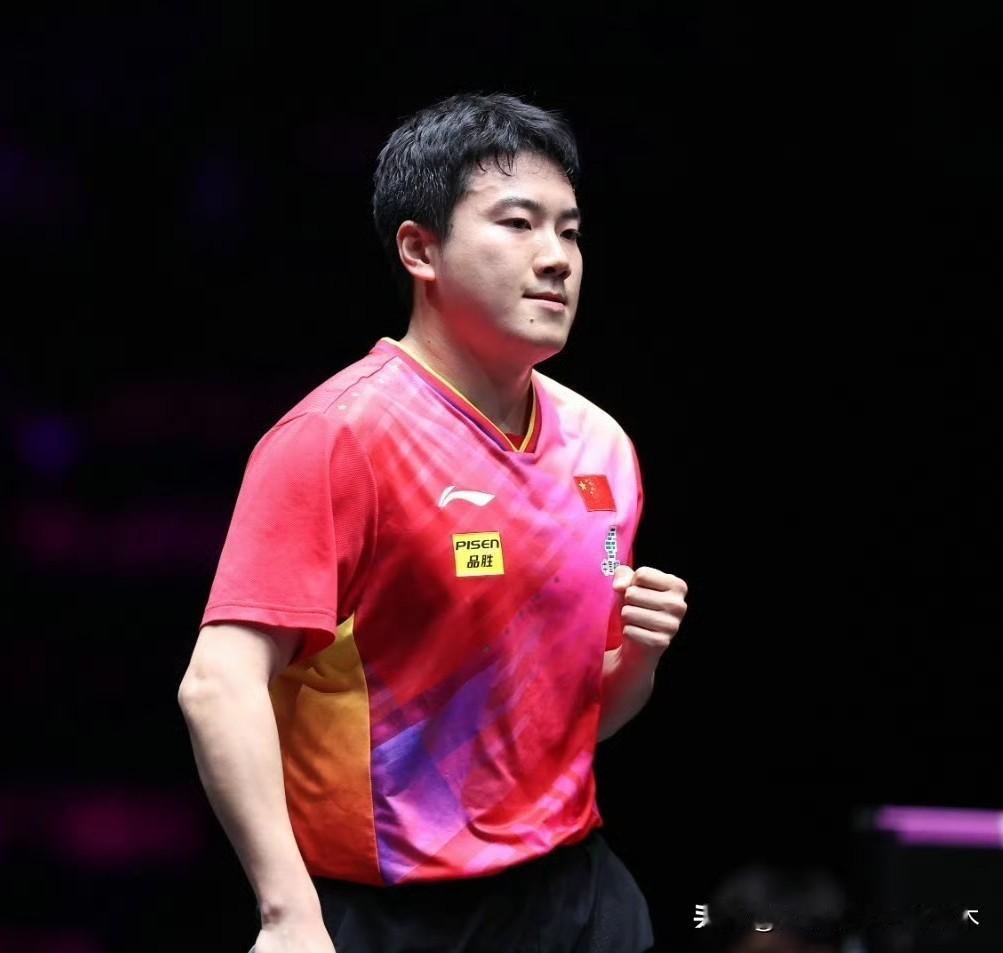 关于梁靖崑全运会爆冷出局不同人有不同看法！一部分球迷粉丝认为梁靖崑应该是腰伤没