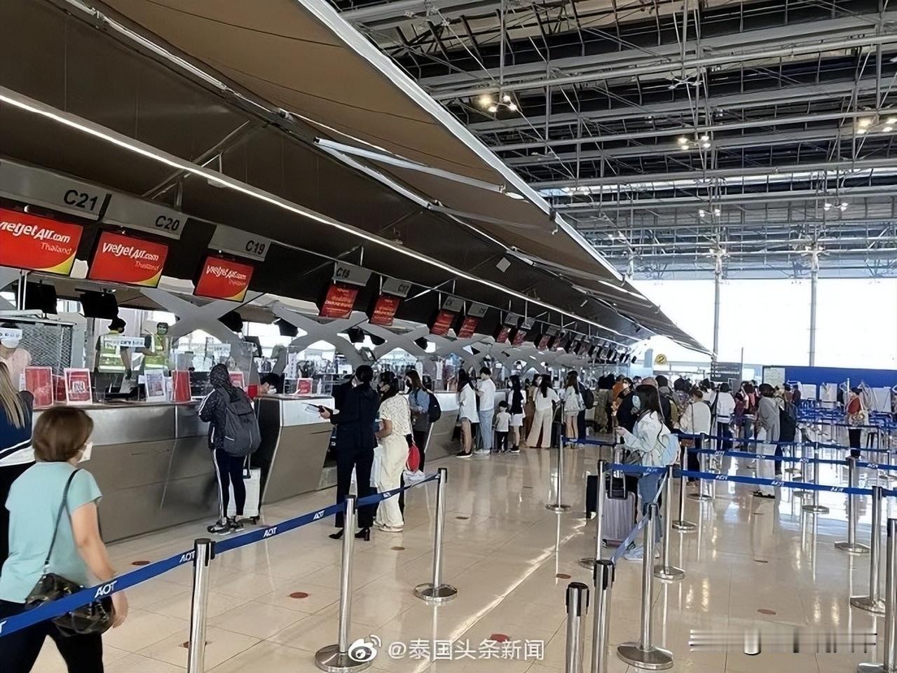直接踢出免签名单！泰国彻底取消印度60天免签，纵容乱象终究自食苦果。2024