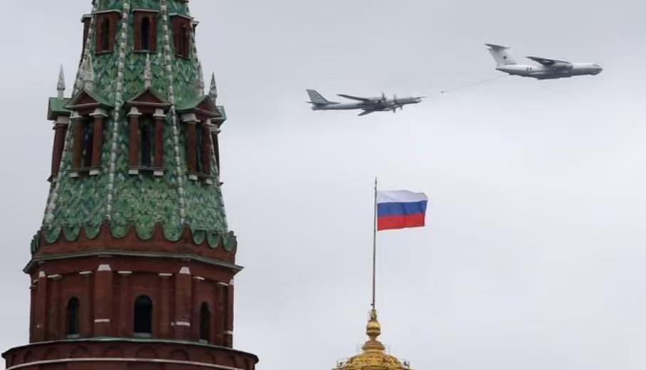 俄罗斯的野心非常大！实际上，俄军距离乌克兰首都基辅非常近，但俄罗斯迟迟没有对基辅