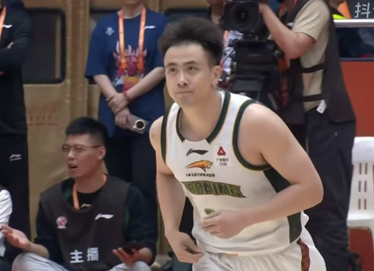 开门红！辽宁男篮77:67击败山东，这一战，三个不争的事实产生：第一...