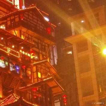 允许自己丧一会儿你总被要求要正能量，要阳光，要时刻在线。可人不是太阳，哪能天天发