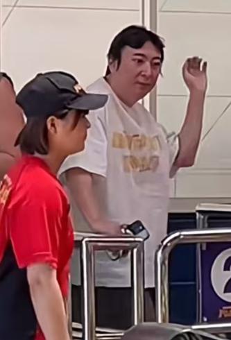 事实证明，男人再有钱，也得注意身体。看看王思聪，才不到40岁，身体已经明显透支了