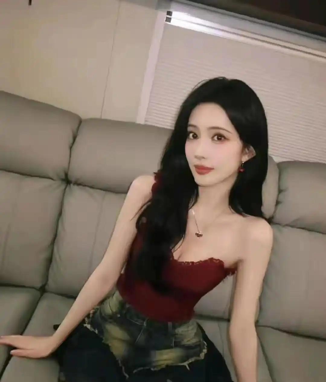 孟子义这腰细得让人嫉妒，也太好看了吧！