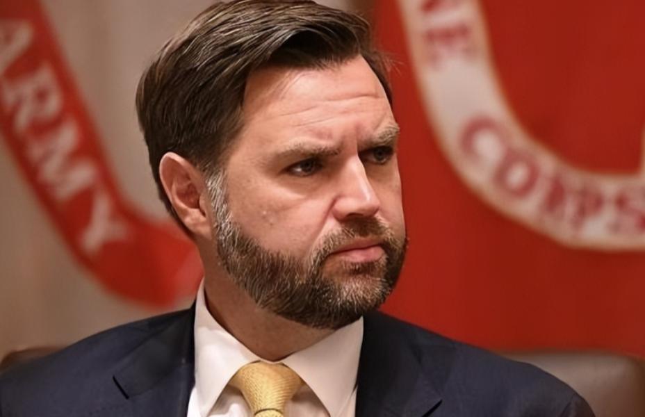 比特朗普还狠的人来了！这次，估计不仅副总统万斯慌了，就连特朗普都要慌了，就在1